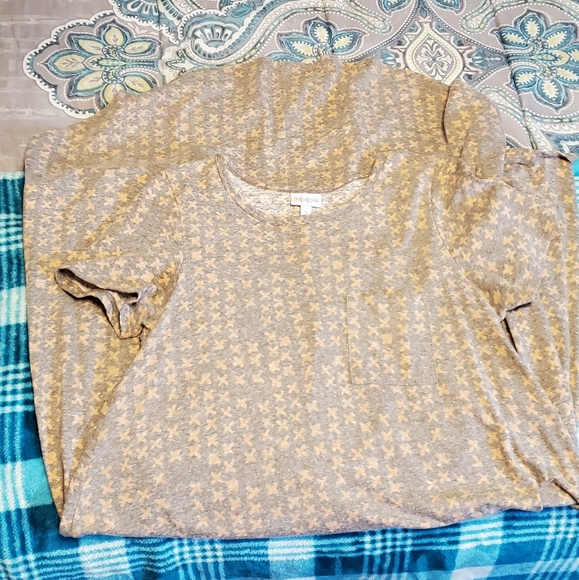 LuLaRoe Dresses & Skirts - Lularoe Carly Small Gray Peach